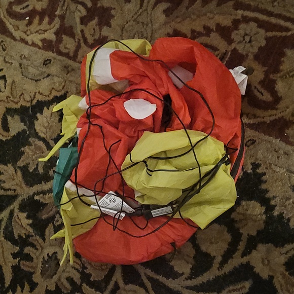 Inflatable Grinch - Picture 7 of 7